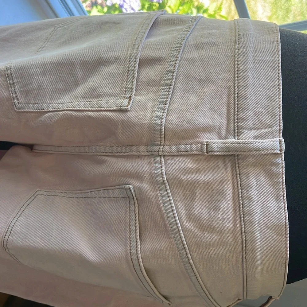 J.Crew pinky size 32 with a light hue of blue shredded at the bottom nwt - Picture 7 of 10